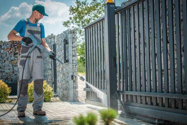 Animal Enclosure Cleaning in North Lakeville, MA